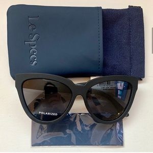 Le Specs Accessories - RESERVED - Le Specs LIAR LAIR Sunglasses Le Specs Accessories - RESERVED - Le Specs LIAR LAIR Sunglasses
